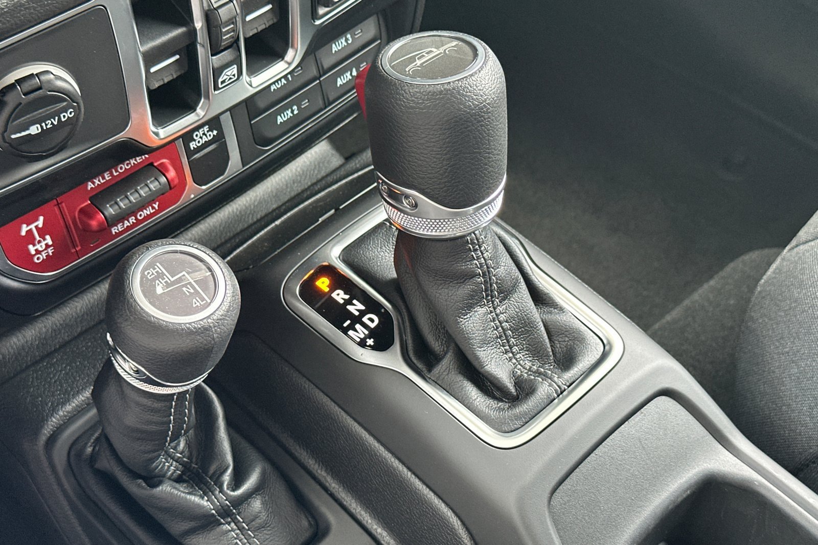 New 2026 Jeep Gladiator Sport AWD/4WD image 19