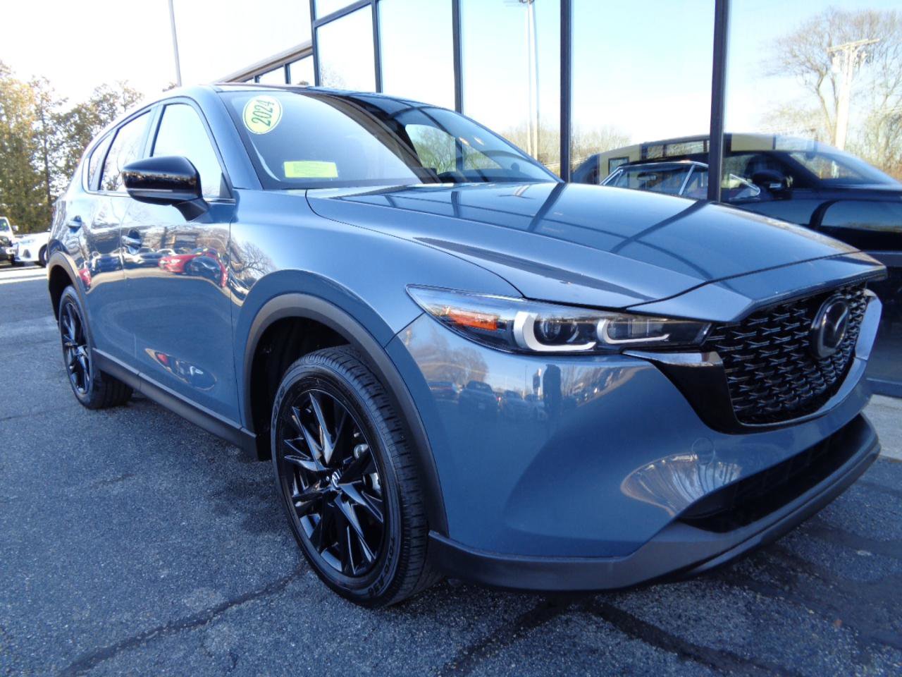 Used 2024 MAZDA CX-5 Carbon Edition image 3