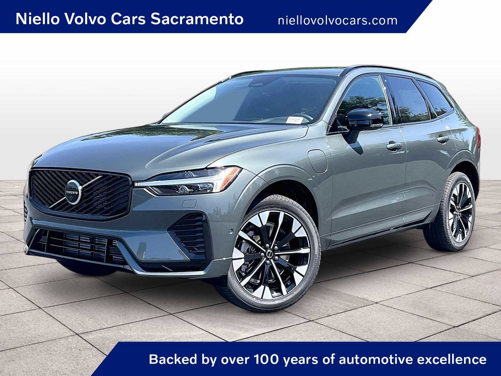 New 2026 Volvo XC60 T8 Plus w/ Climate Package
