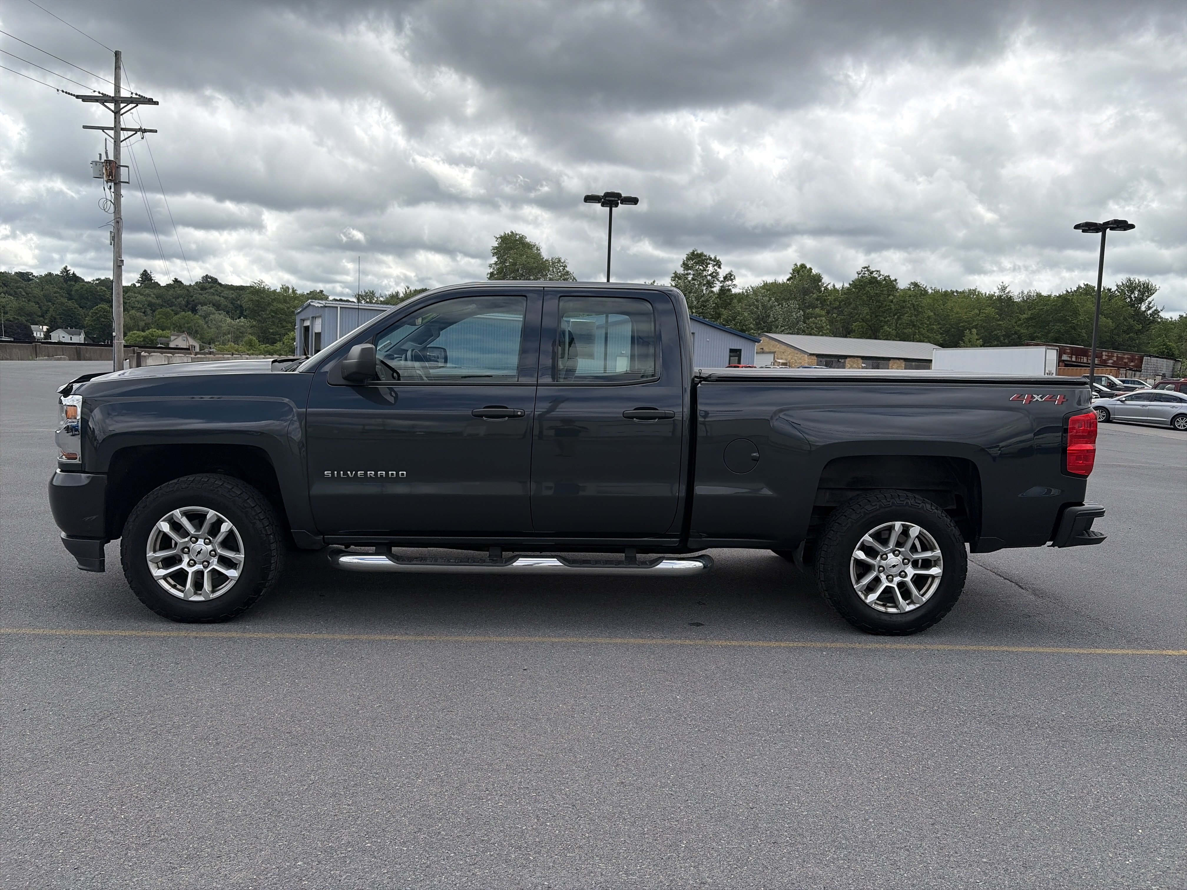 Used 2019 Chevrolet Silverado 1500 W/T AWD/4WD image 6