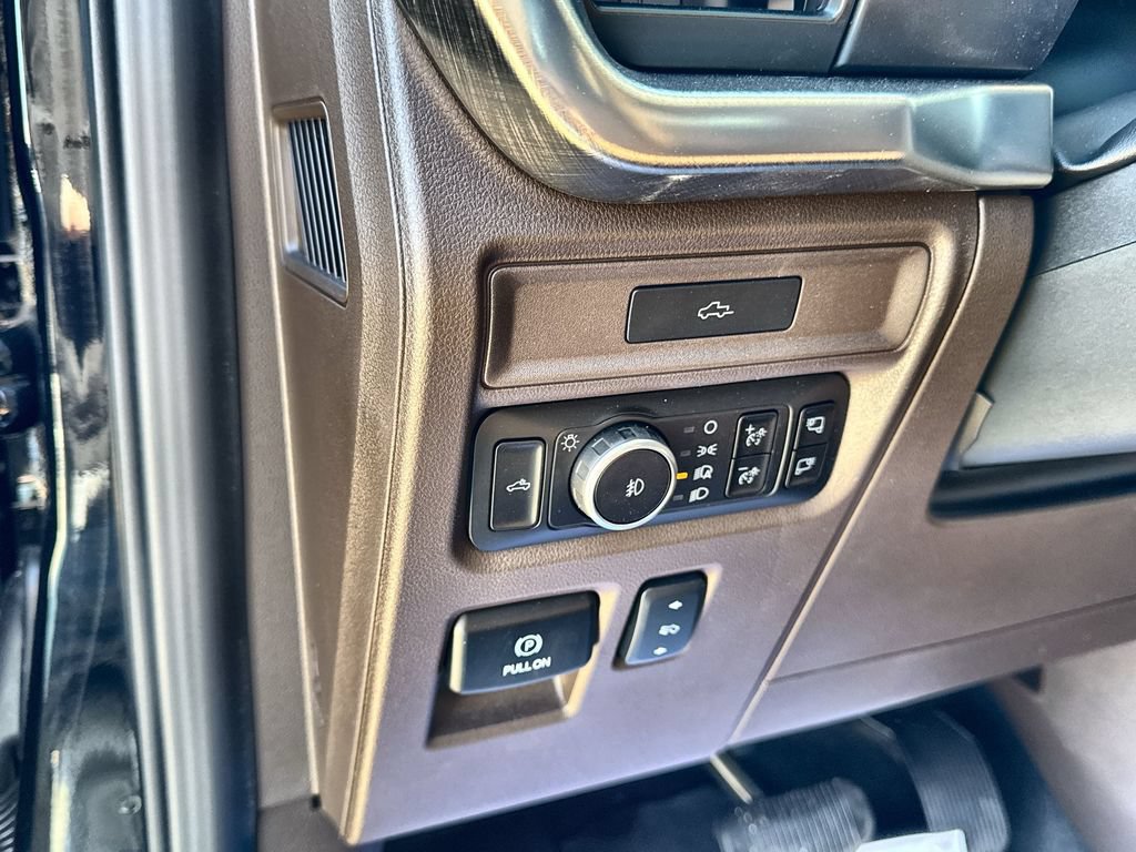 New 2026 Ford F150 King Ranch w/ Equipment Group 601A High AWD/4WD image 16