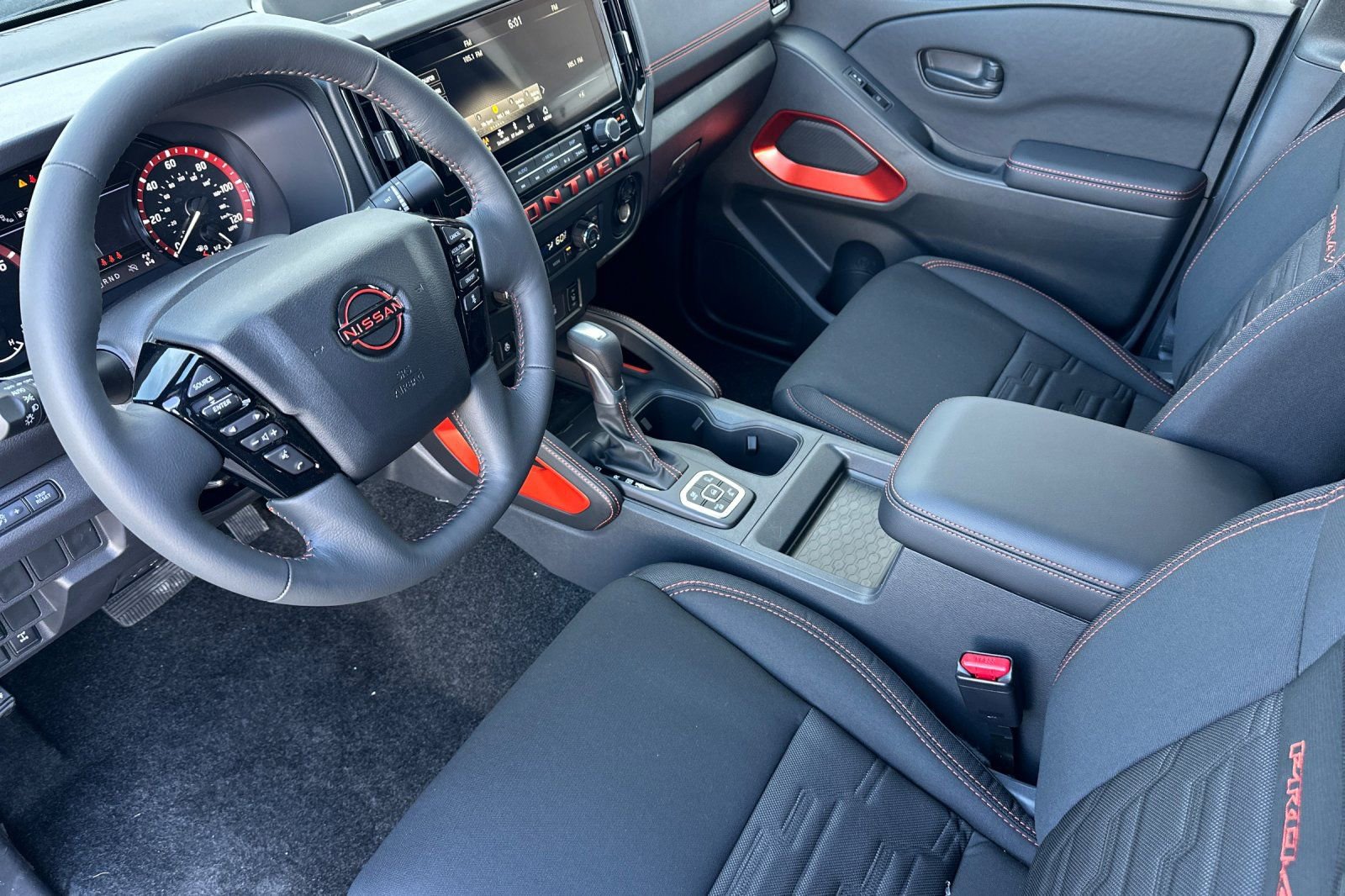New 2026 Nissan Frontier PRO-4X image 7