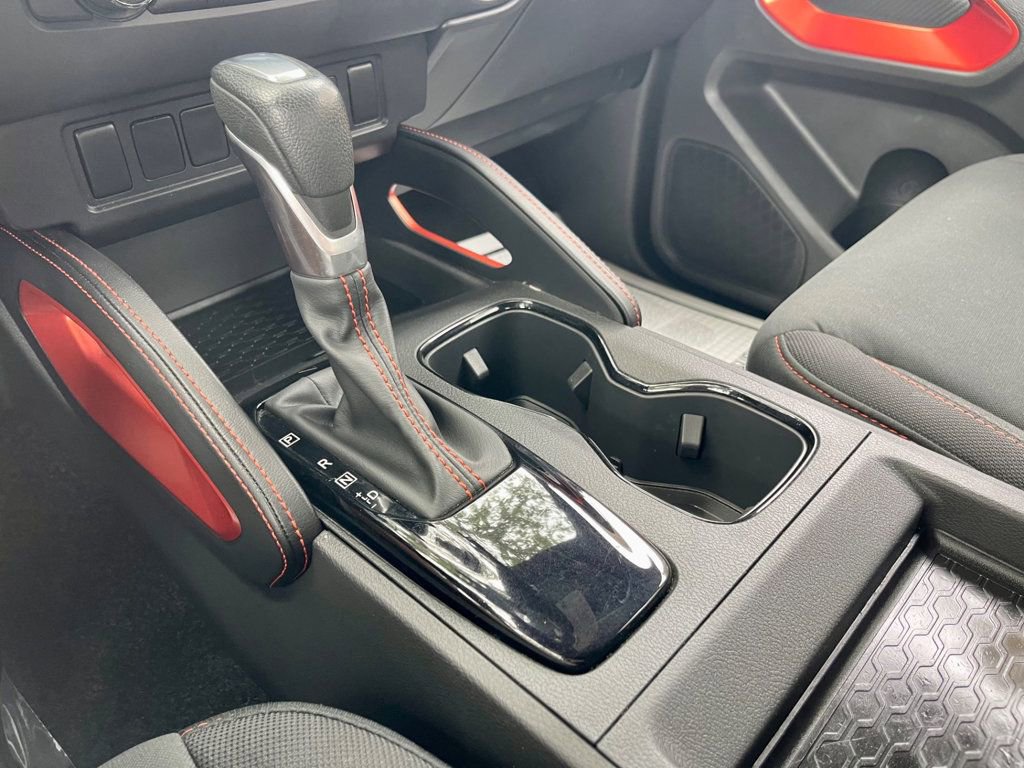 Used 2024 Nissan Frontier Pro-X image 15