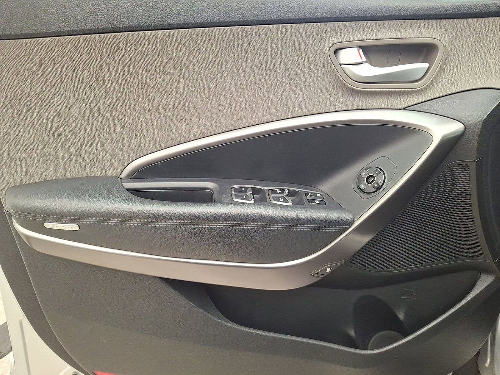 Used 2017 Hyundai Santa Fe Sport image 10