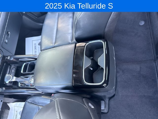 Used 2025 Kia Telluride S AWD/4WD image 26