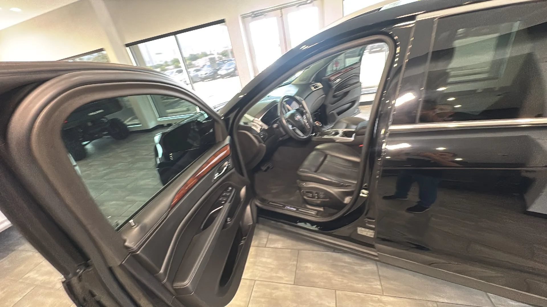 Used 2016 Cadillac SRX Premium FWD image 33
