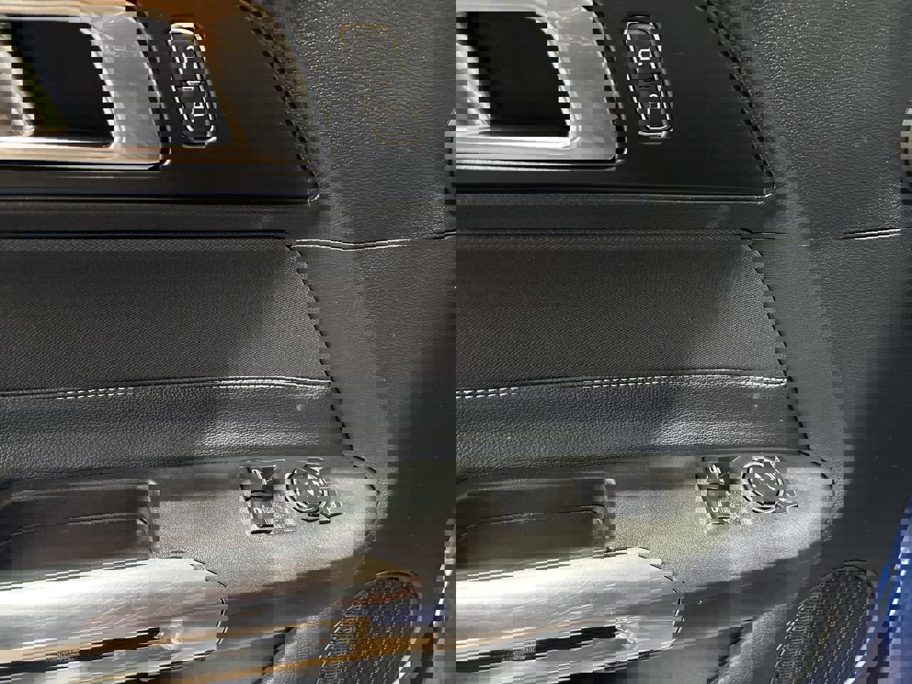 Used 2019 Ford Mustang Coupe image 13