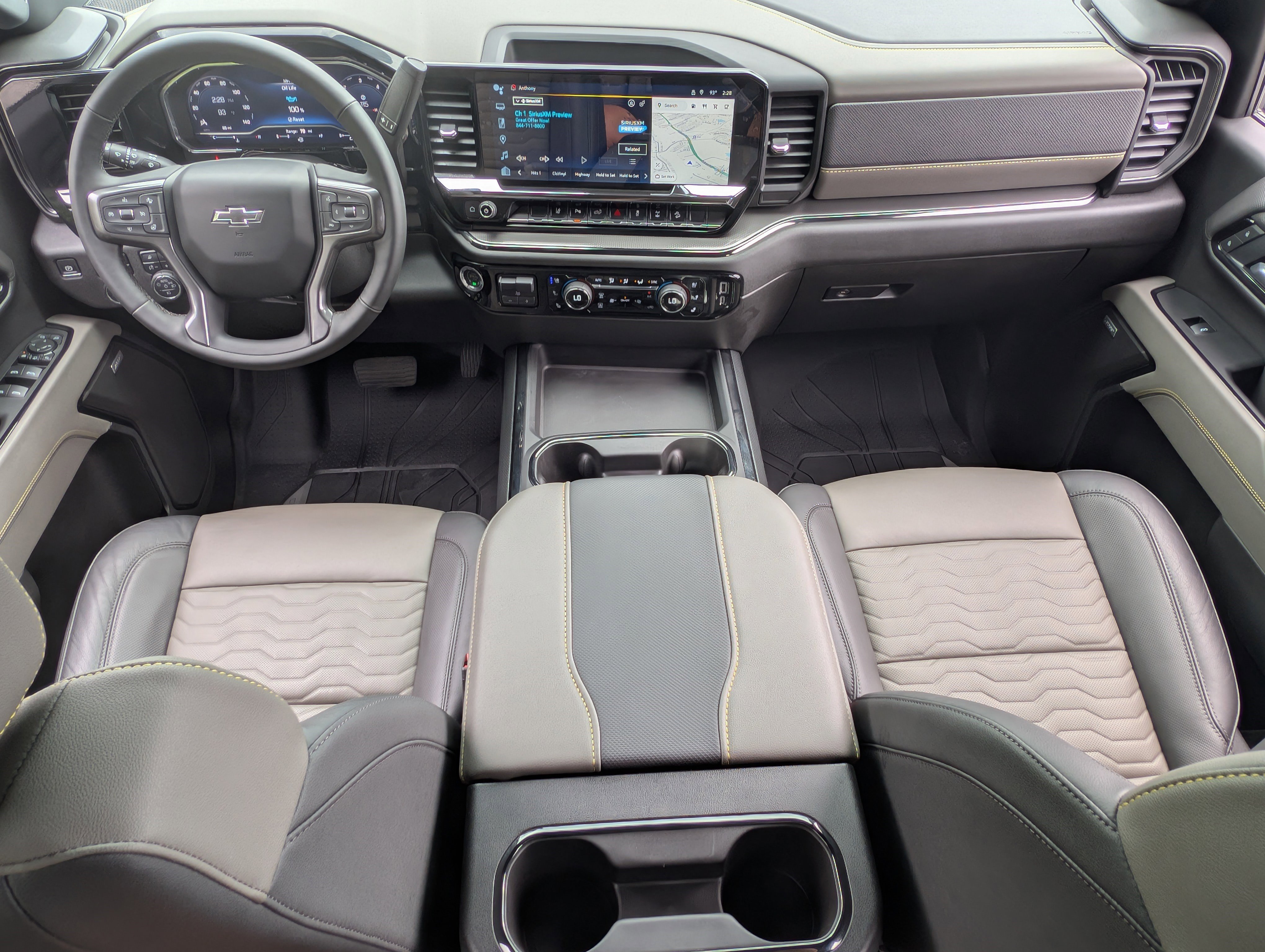 Used 2025 Chevrolet Silverado 2500 ZR2 w/ LPO, Dark Essentials Package AWD/4WD image 22