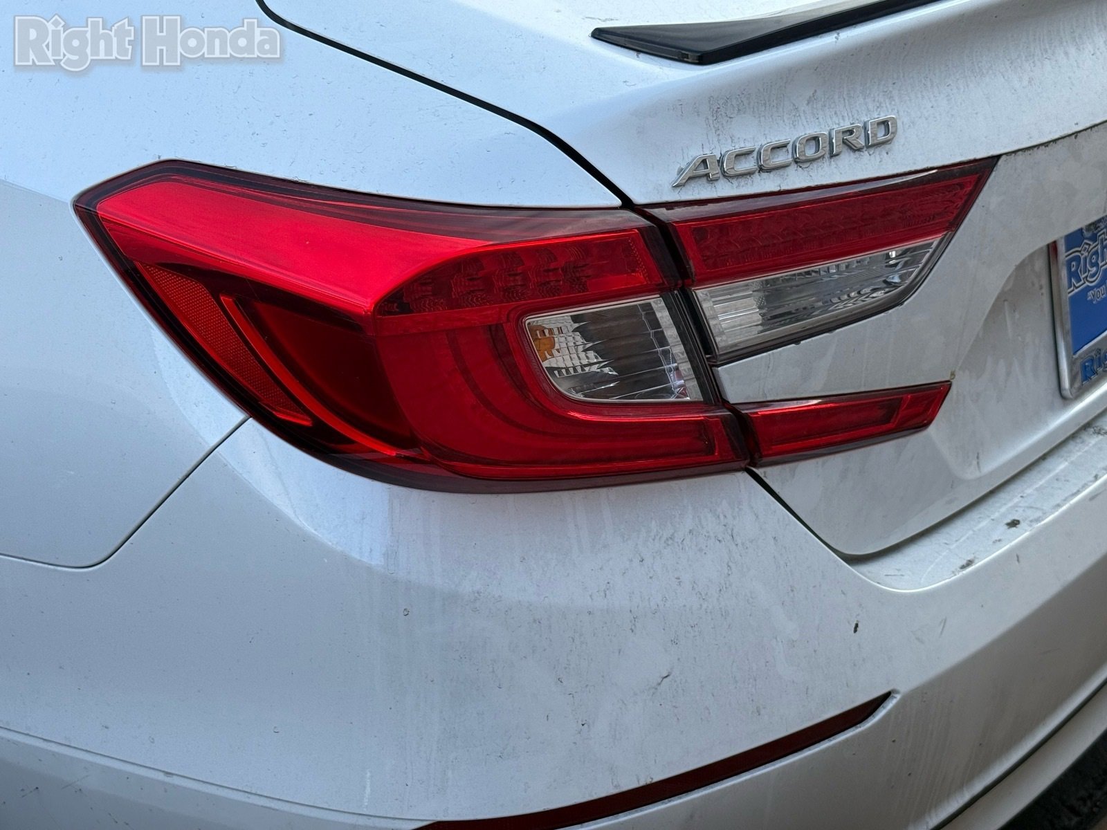 Used 2022 Honda Accord Sport image 9