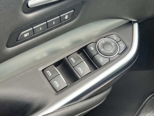 Certified 2023 Cadillac XT4 Premium Luxury w/ Technology Package image 15