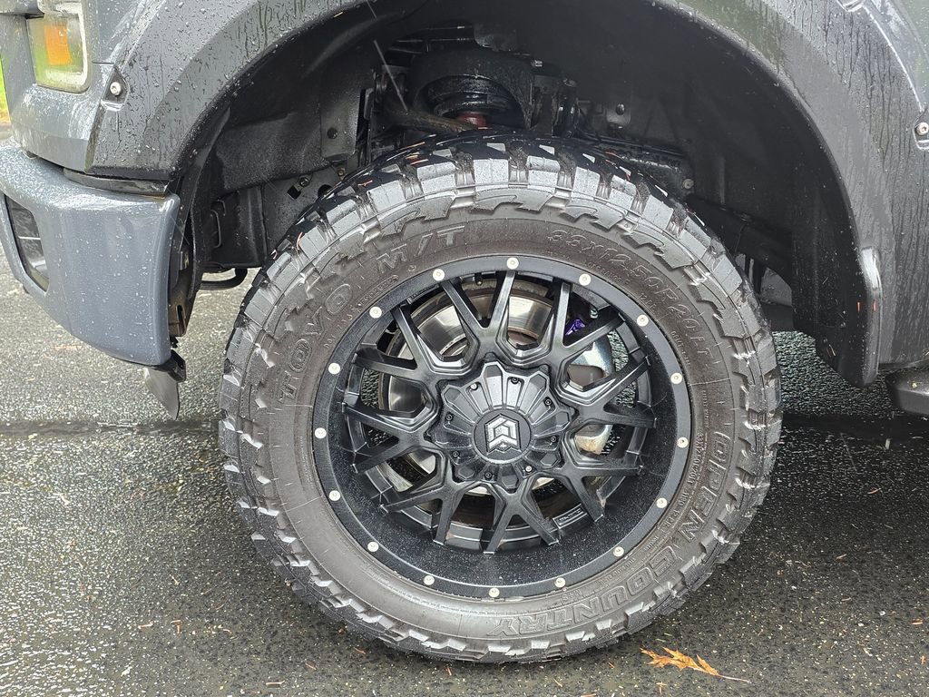 Used 2016 Ford F150 XLT w/ Equipment Group 302A Luxury image 10