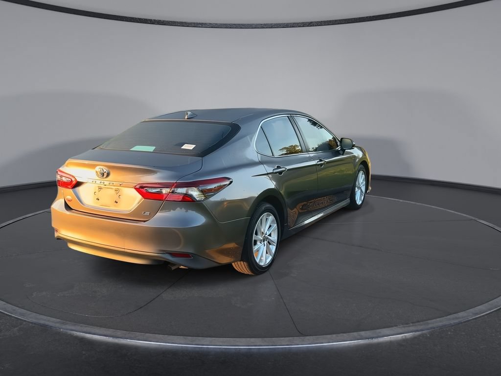 Used 2023 Toyota Camry LE FWD image 8