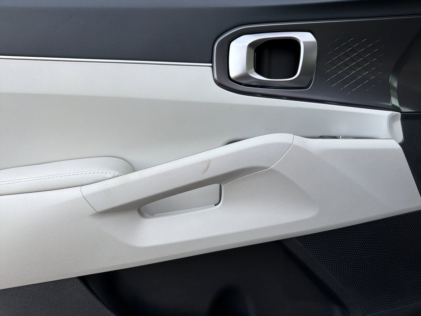 New 2026 Kia Sorento S AWD/4WD image 11