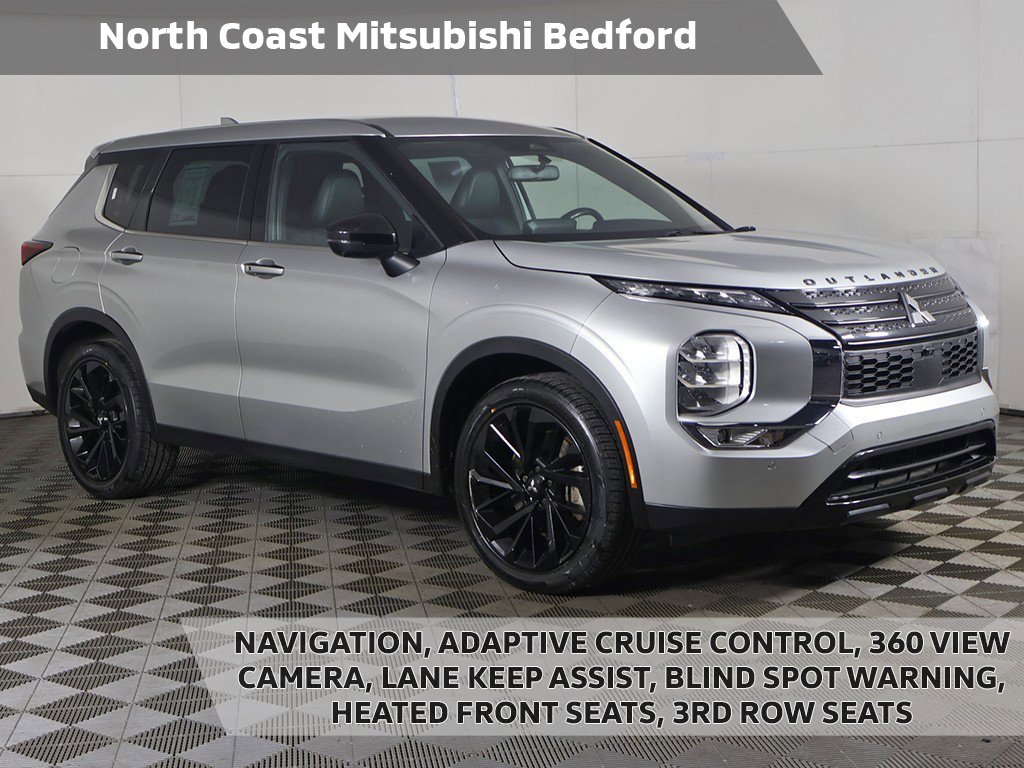 Used 2023 Mitsubishi Outlander SE video 1