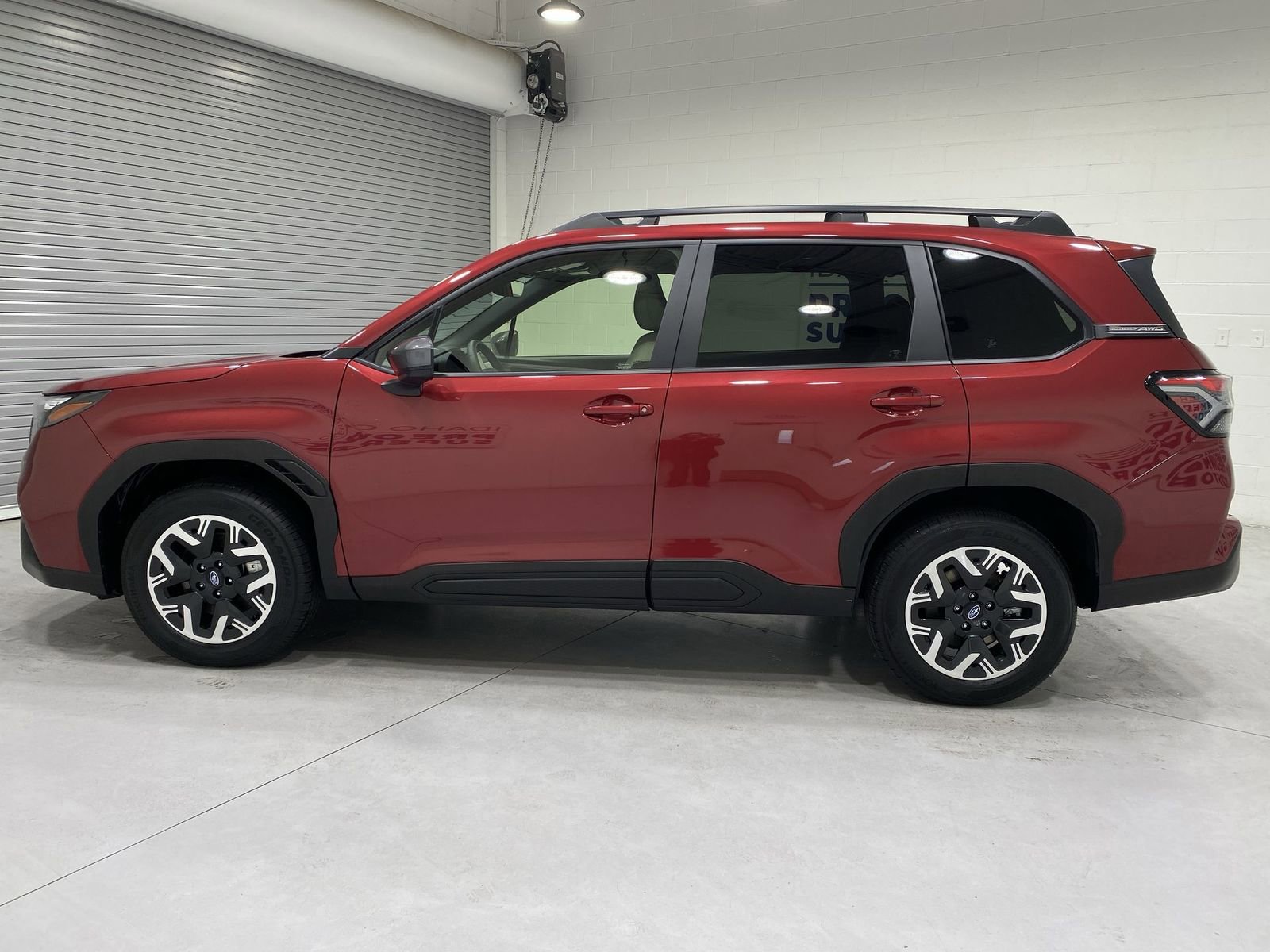 Certified 2025 Subaru Forester Premium image 5