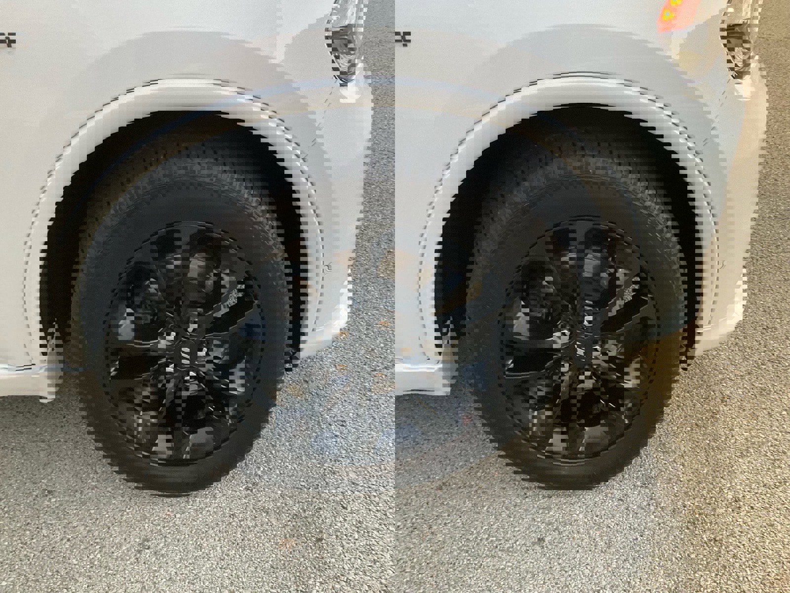 Used 2020 Dodge Durango R/T w/ Blacktop Package image 28