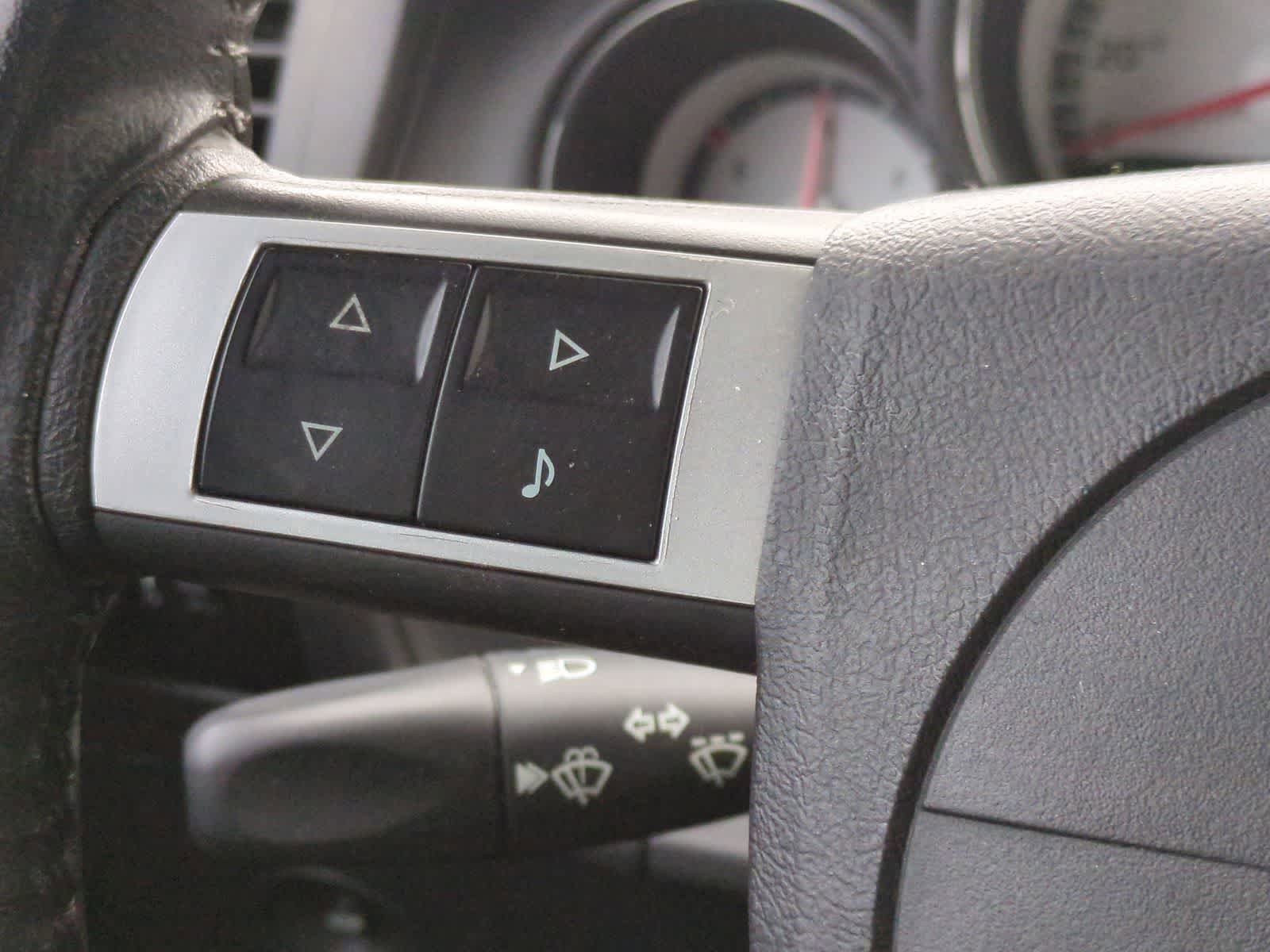Used 2009 Dodge Challenger R/T image 22
