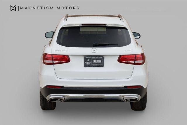 Used 2017 Mercedes-Benz GLC 300 4MATIC image 8