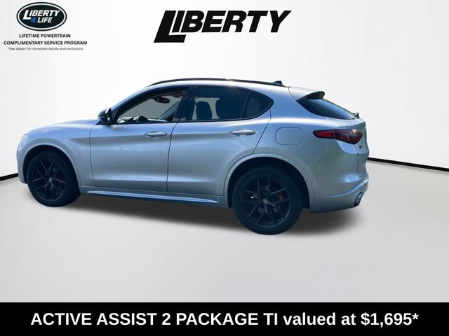 Used 2021 Alfa Romeo Stelvio Ti w/ Nero Edizione AWD/4WD image 3