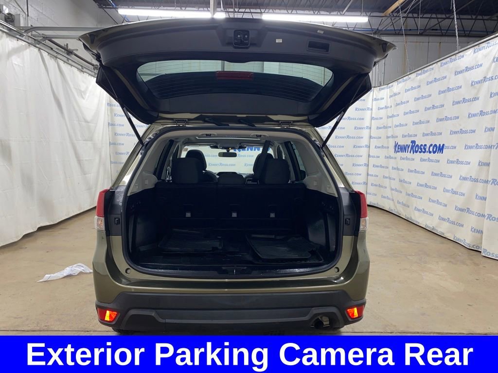 Certified 2022 Subaru Forester Premium image 17