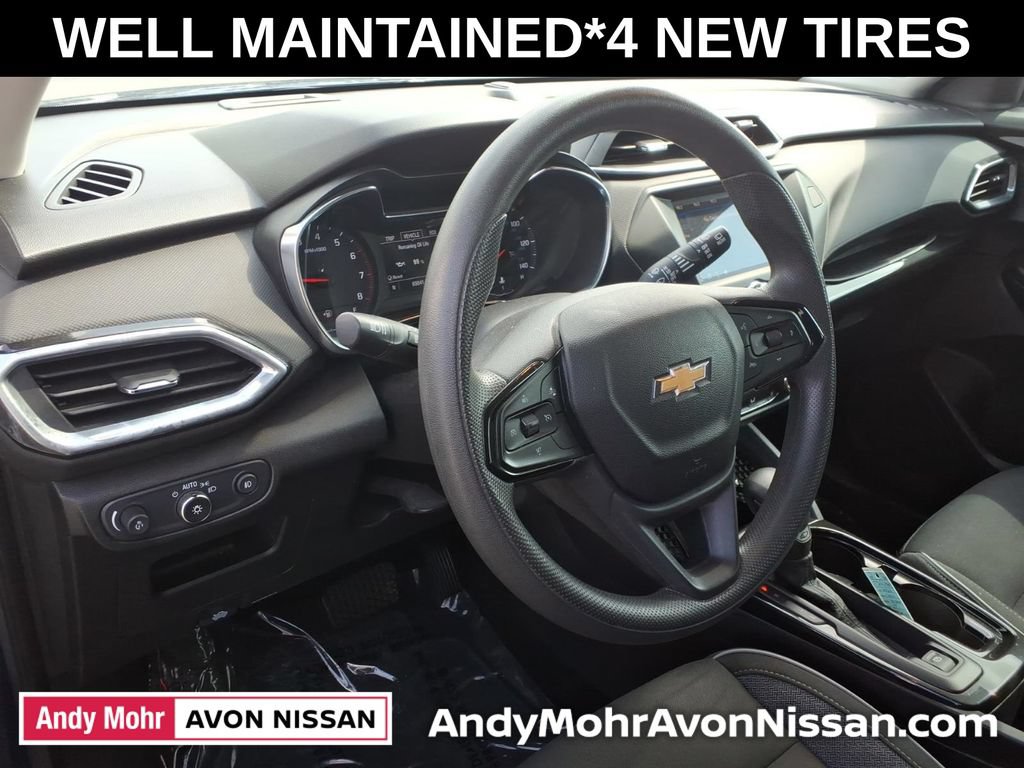 Used 2022 Chevrolet TrailBlazer LT FWD image 16