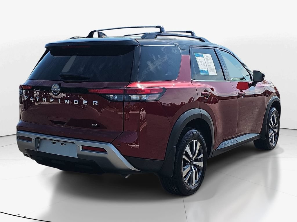 Used 2025 Nissan Pathfinder SL FWD image 6