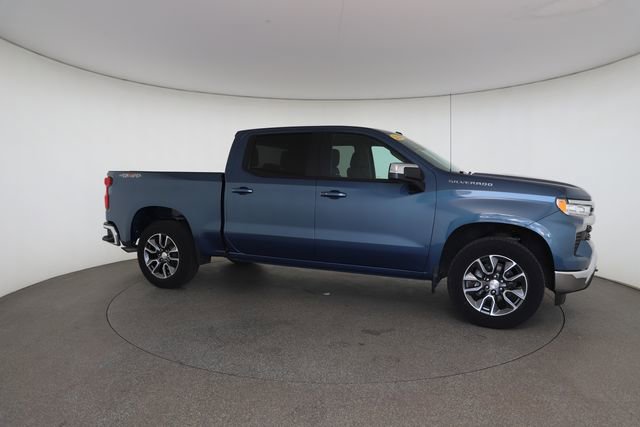 Used 2024 Chevrolet Silverado 1500 LT image 25