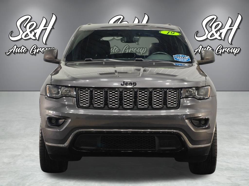 Used 2019 Jeep Grand Cherokee Altitude AWD/4WD image 14