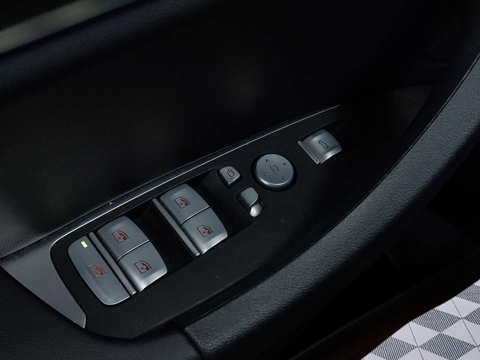 Certified 2023 BMW X3 xDrive30i w/ Premium Package image 11