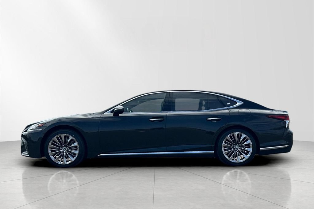 Used 2018 Lexus LS 500 w/ Luxury Package RWD image 3