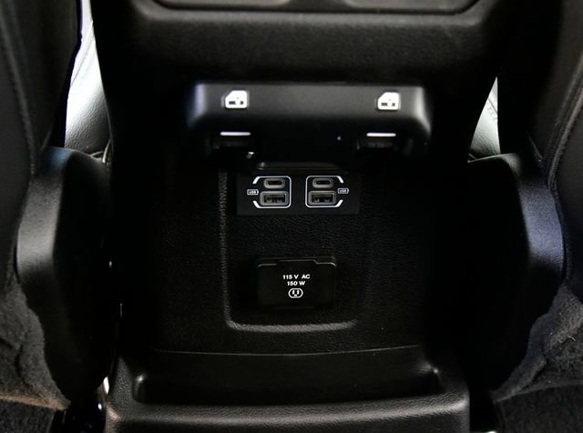 Used 2023 Jeep Wrangler Unlimited Sahara w/ Cold Weather Group AWD/4WD image 18