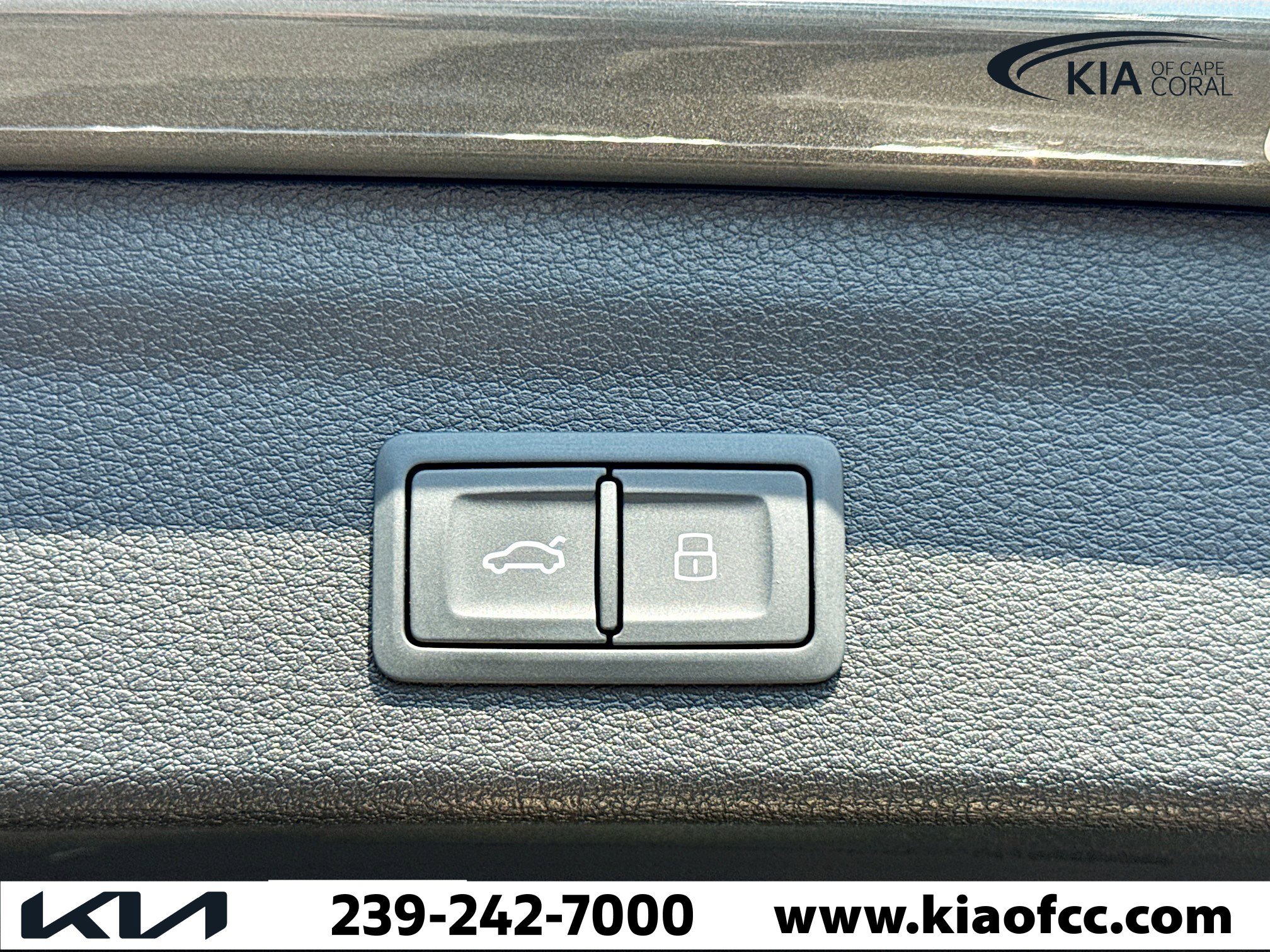 Used 2022 Audi Q3 2.0T Premium w/ Convenience Package image 13