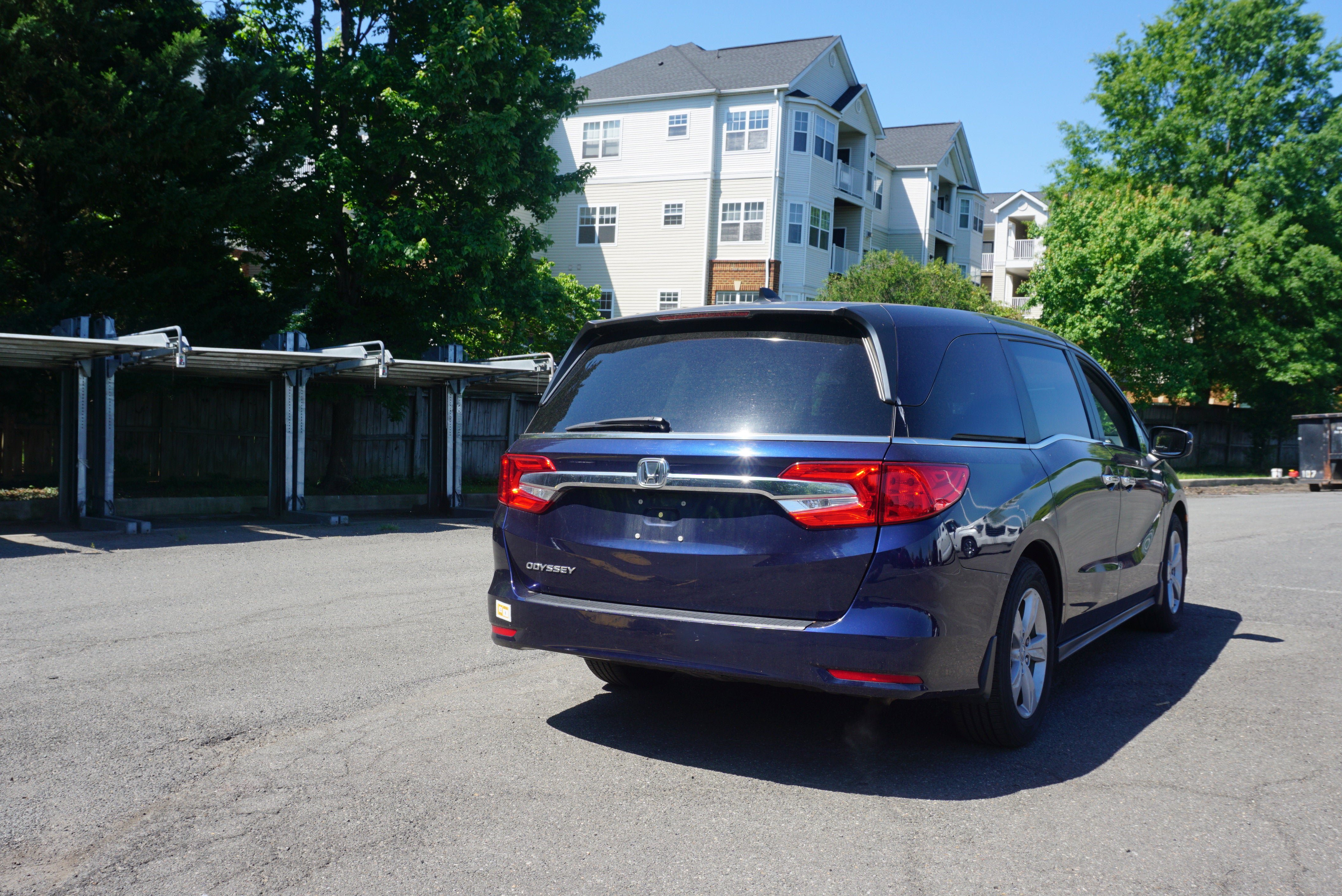 Used 2019 Honda Odyssey EX image 4