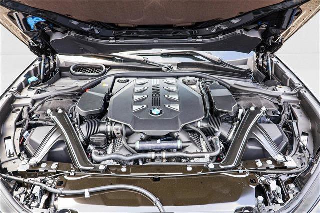 New 2025 BMW 760i xDrive image 27