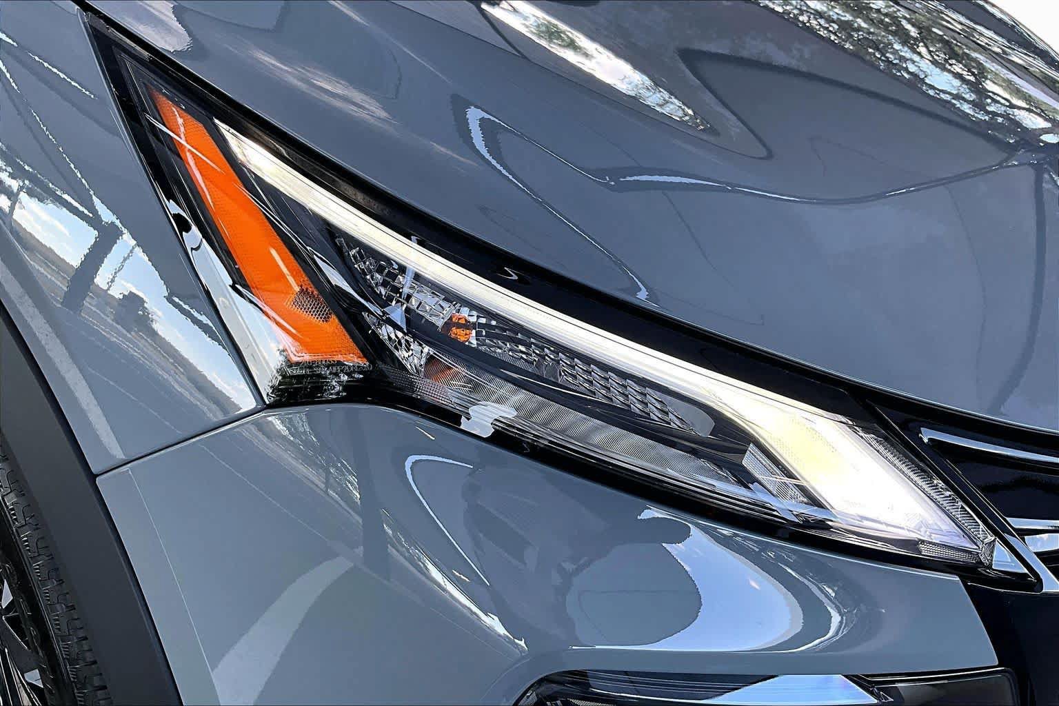 New 2026 Nissan Rogue Dark Armor FWD image 13
