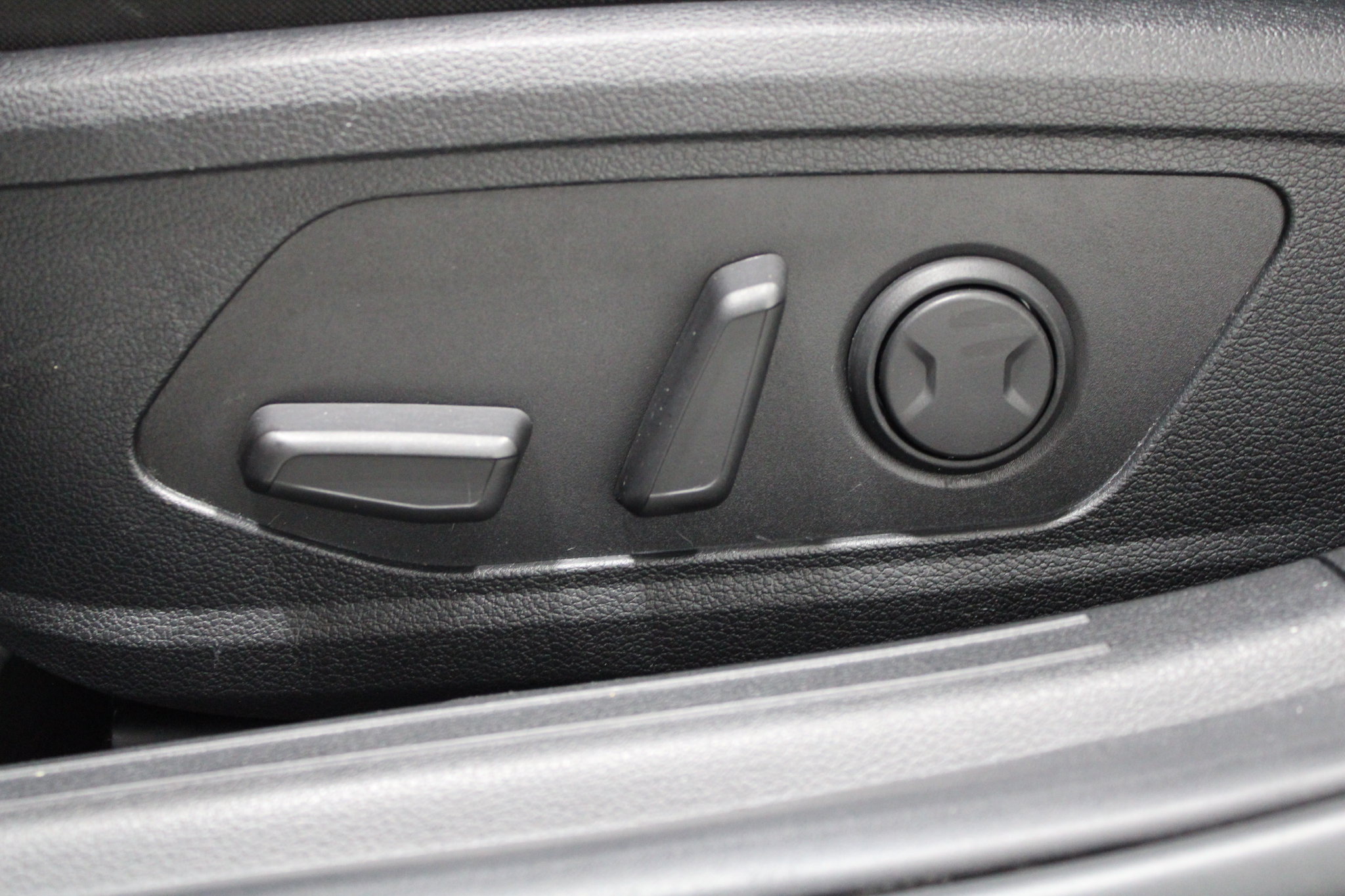Used 2022 Hyundai Sonata Limited FWD image 47