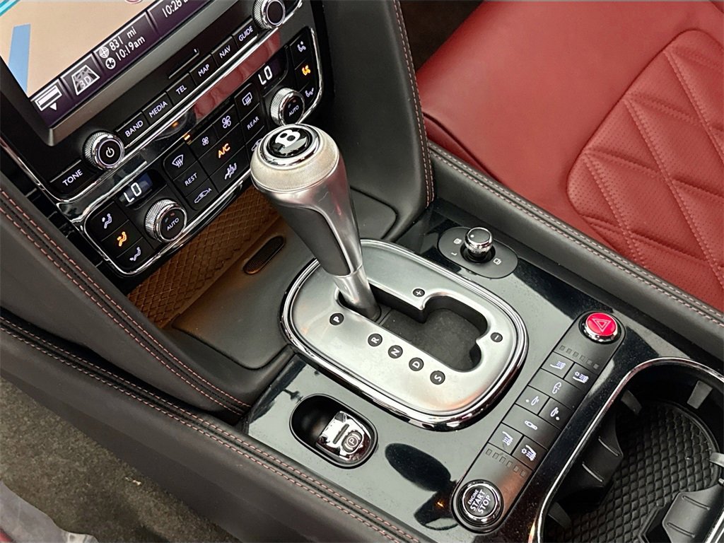 Used 2015 Bentley Continental GT image 17