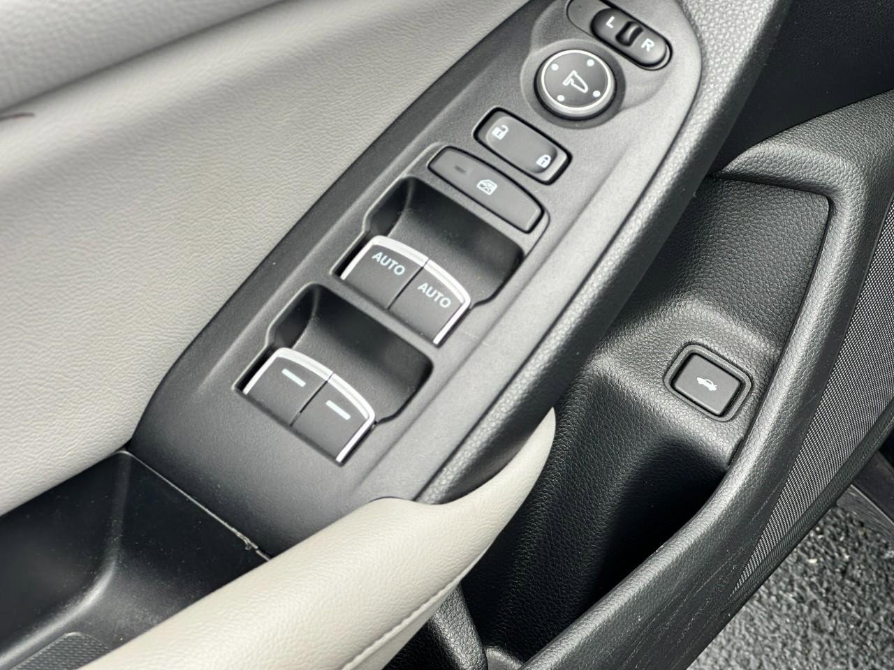 Certified 2019 Honda Accord LX image 16