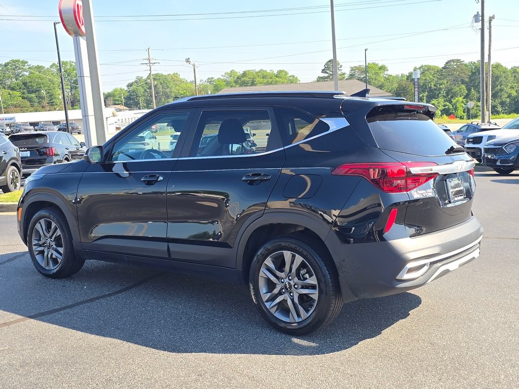 Certified 2023 Kia Seltos S FWD image 5