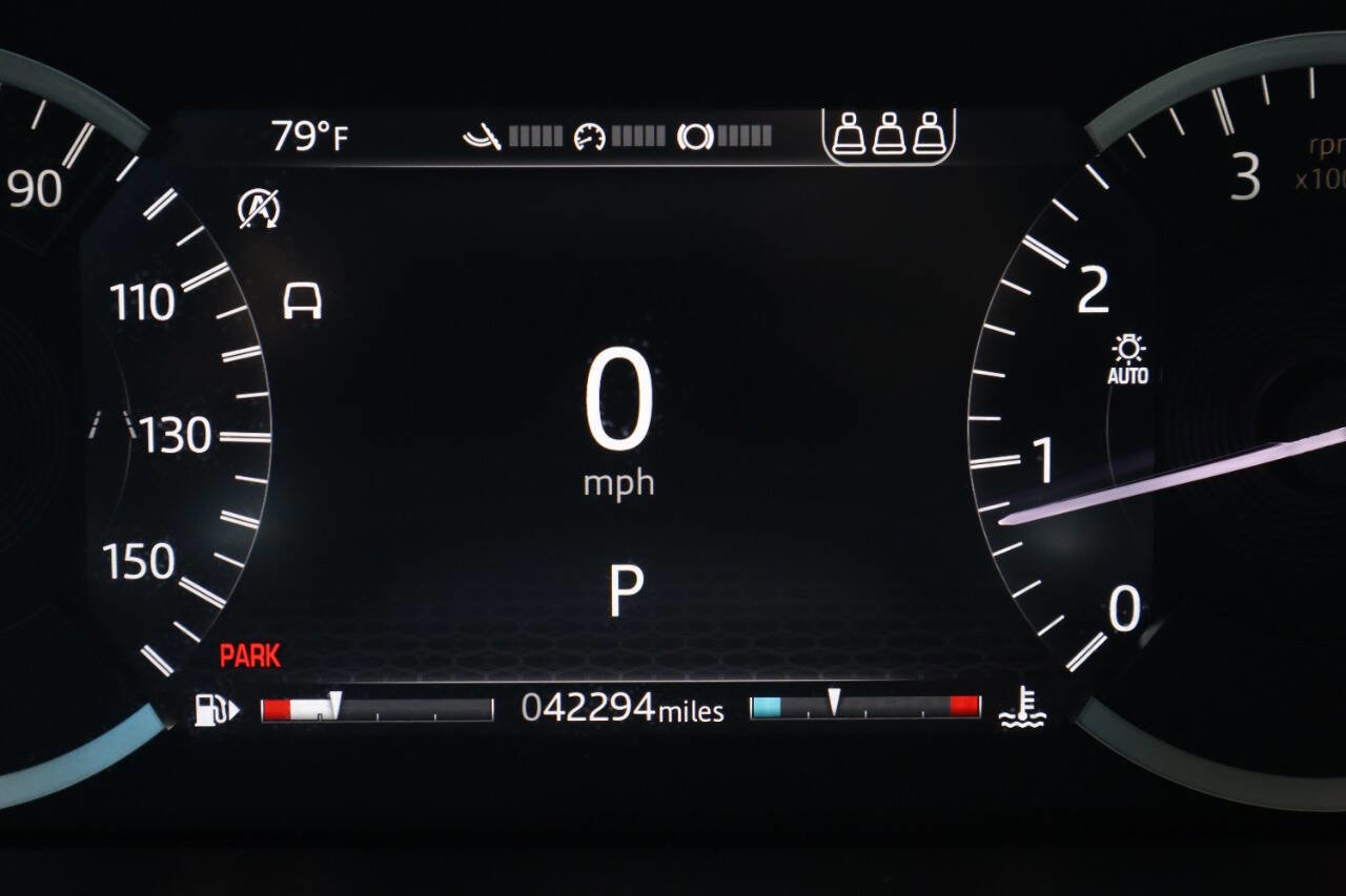 Used 2020 Land Rover Discovery Sport S R-Dynamic image 17