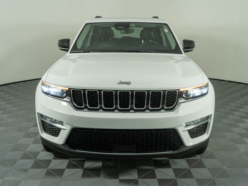 Used 2023 Jeep Grand Cherokee Limited image 2