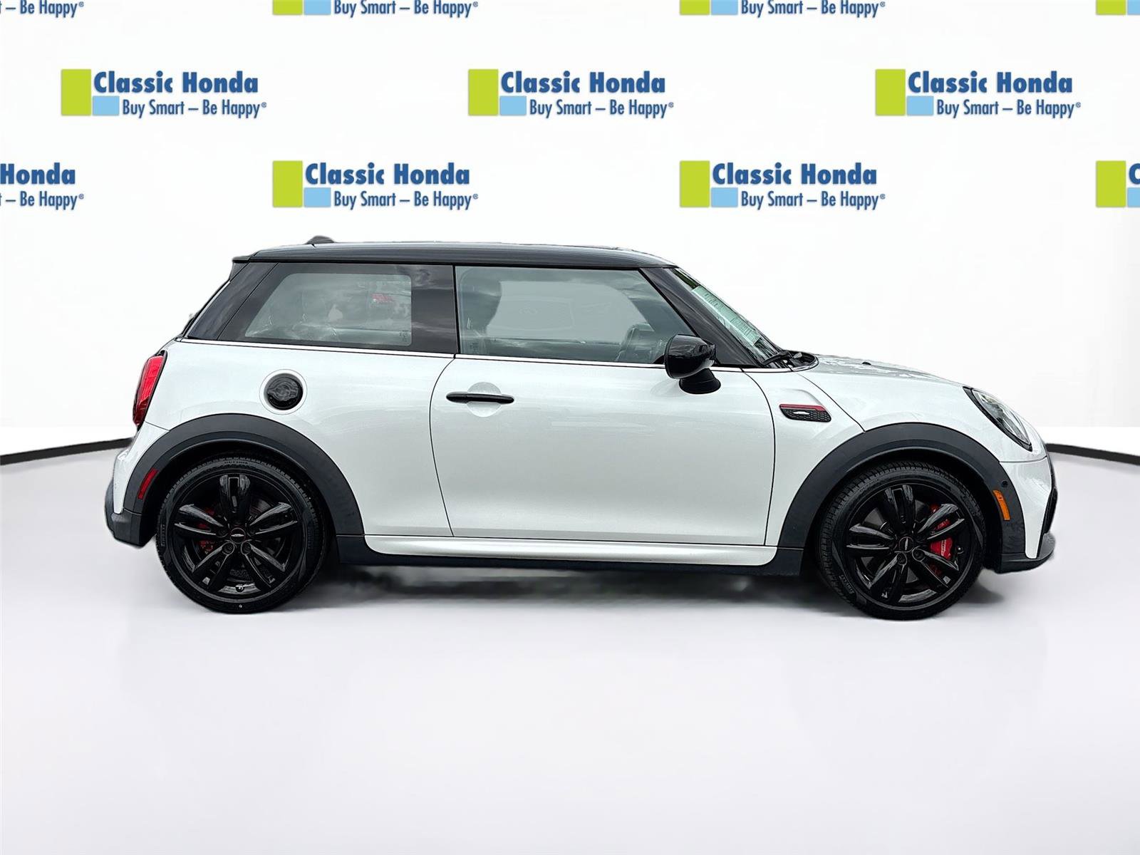 Used 2023 MINI Cooper John Cooper Works FWD image 9