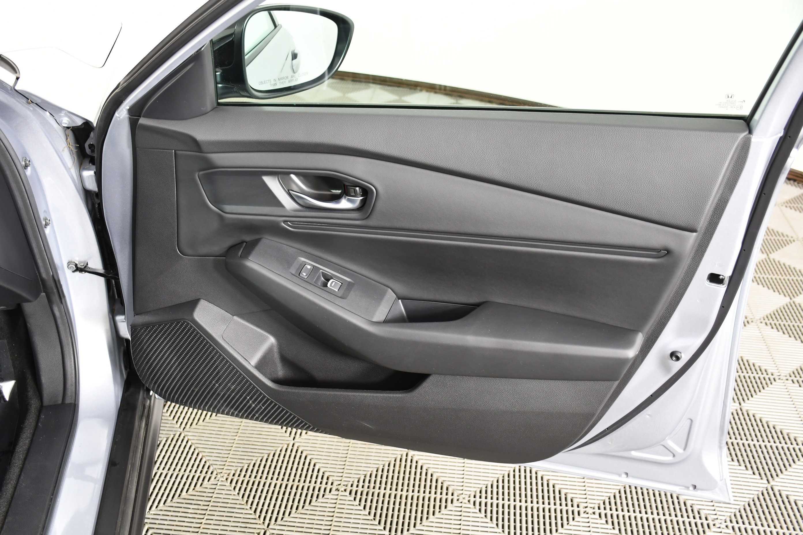 Certified 2025 Honda Accord SE image 32
