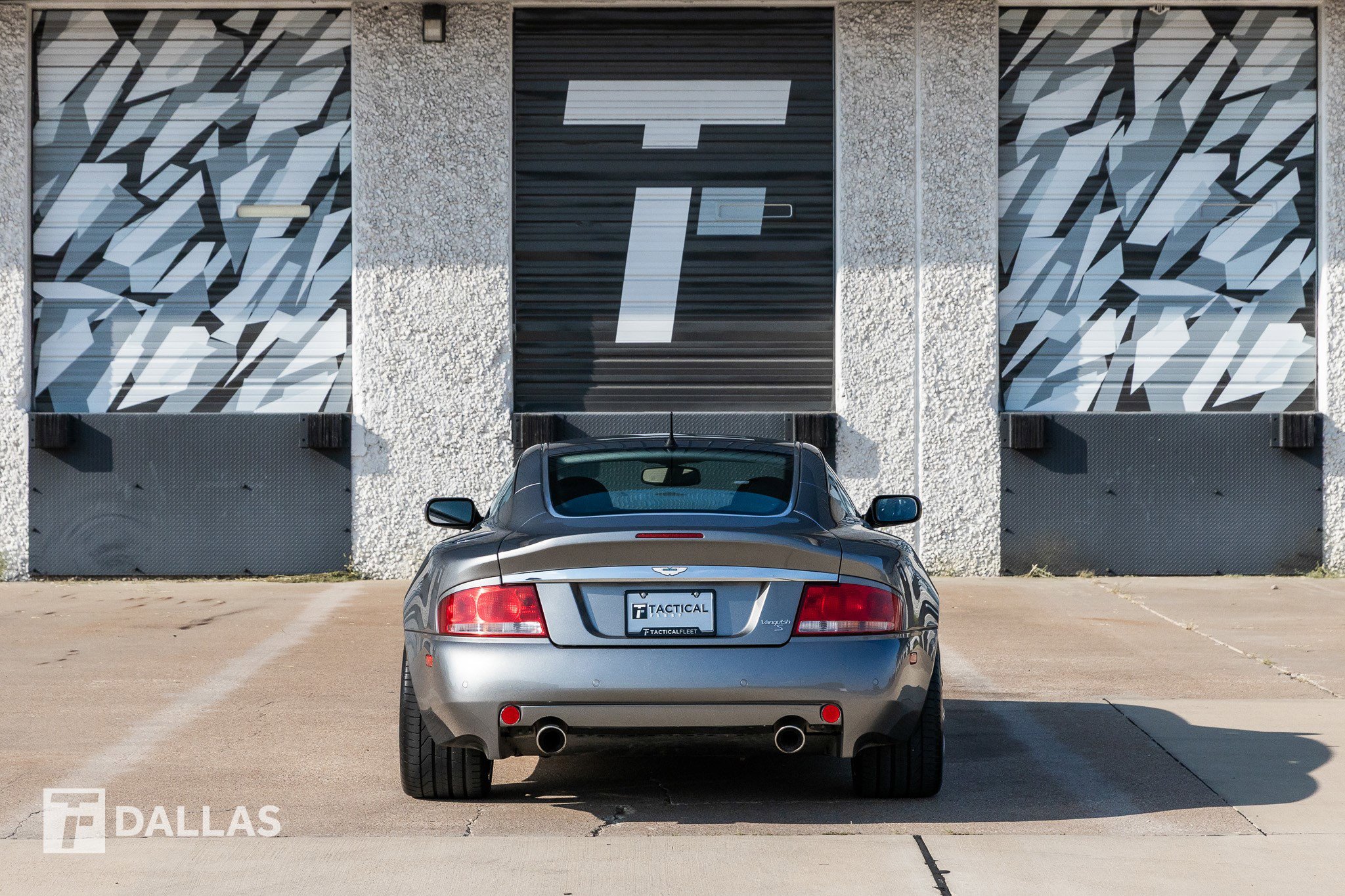 Used 2005 Aston Martin Vanquish S image 13