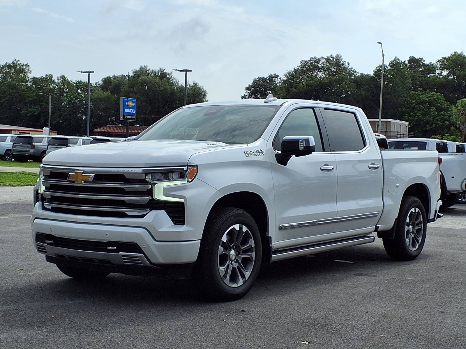 Certified 2024 Chevrolet Silverado 1500 High Country w/ Z71 Off-Road Package AWD/4WD image 27
