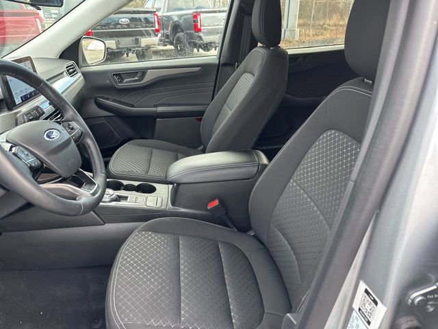 Used 2023 Ford Escape Active image 12