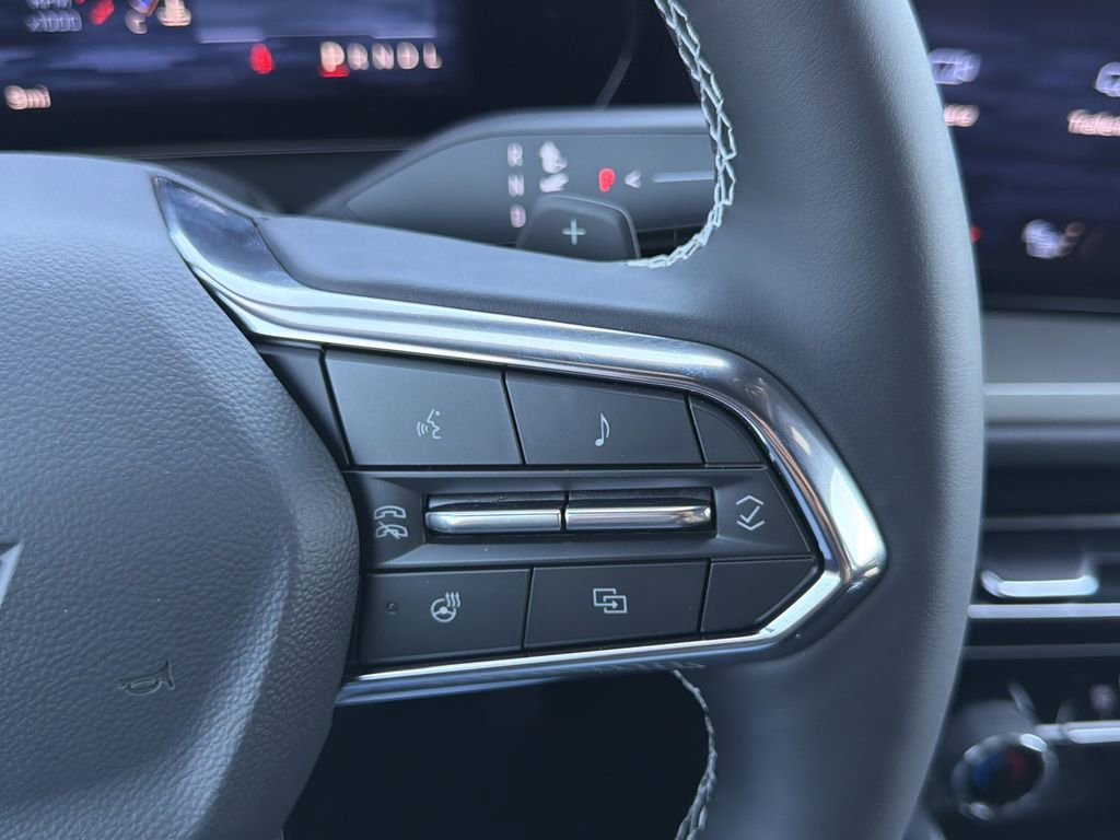 New 2026 Chevrolet Traverse LT FWD image 9