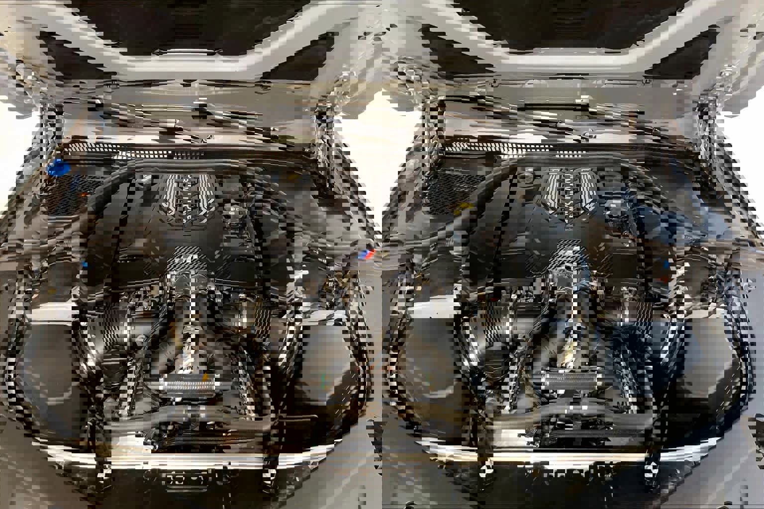 Used 2023 BMW M8 Competition image 30