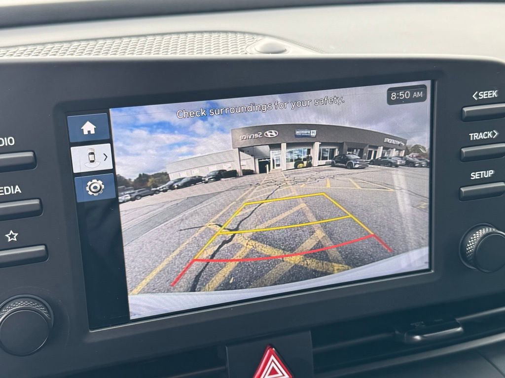 New 2025 Hyundai Elantra Sport image 30