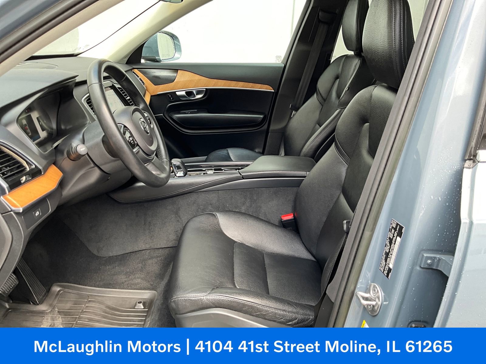 Used 2023 Volvo XC90 B6 Plus w/ Protection Package Premier AWD/4WD image 12